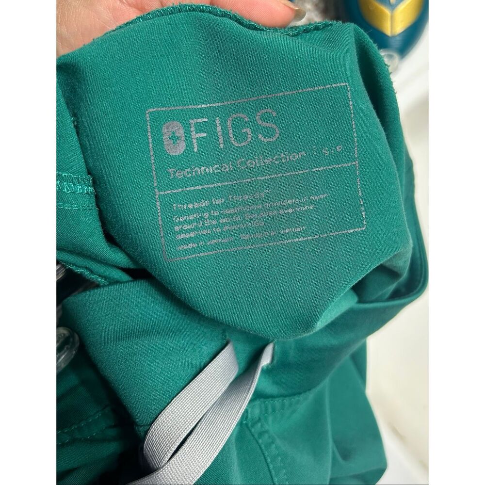 Figs Livingston pants pants and Catarina top scrub set uniform size S/P - Picture 8 of 8
